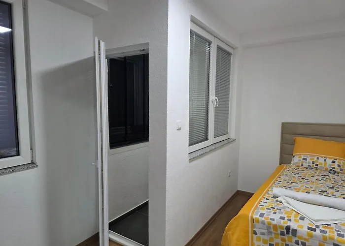 Апартаменти Cair,sever,topansko